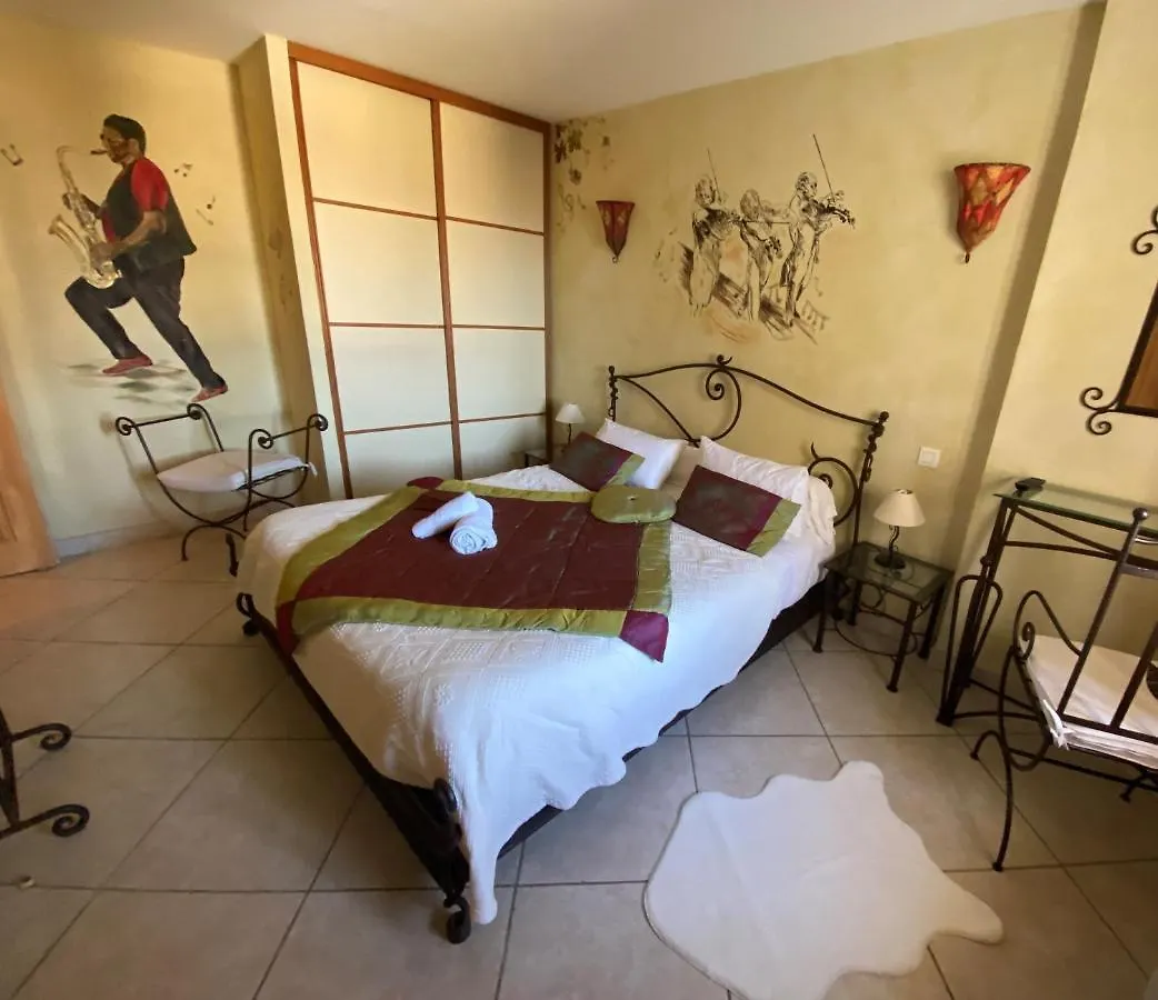 Le Rif Hotel Puygiron Frankrijk