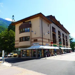 Le Grand Apartment